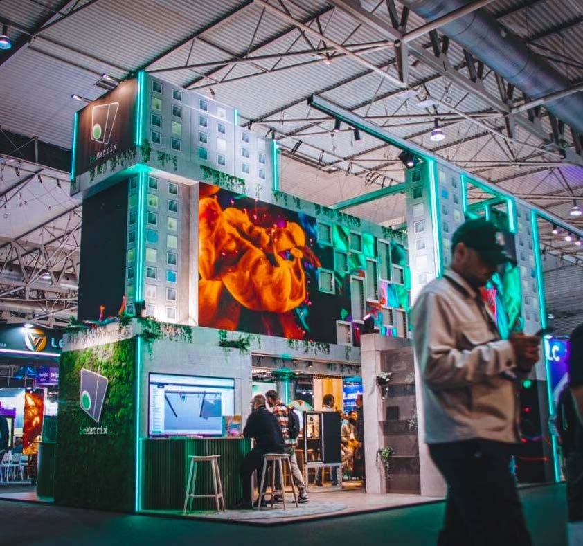 beMatrix trade show booth with LED display wall