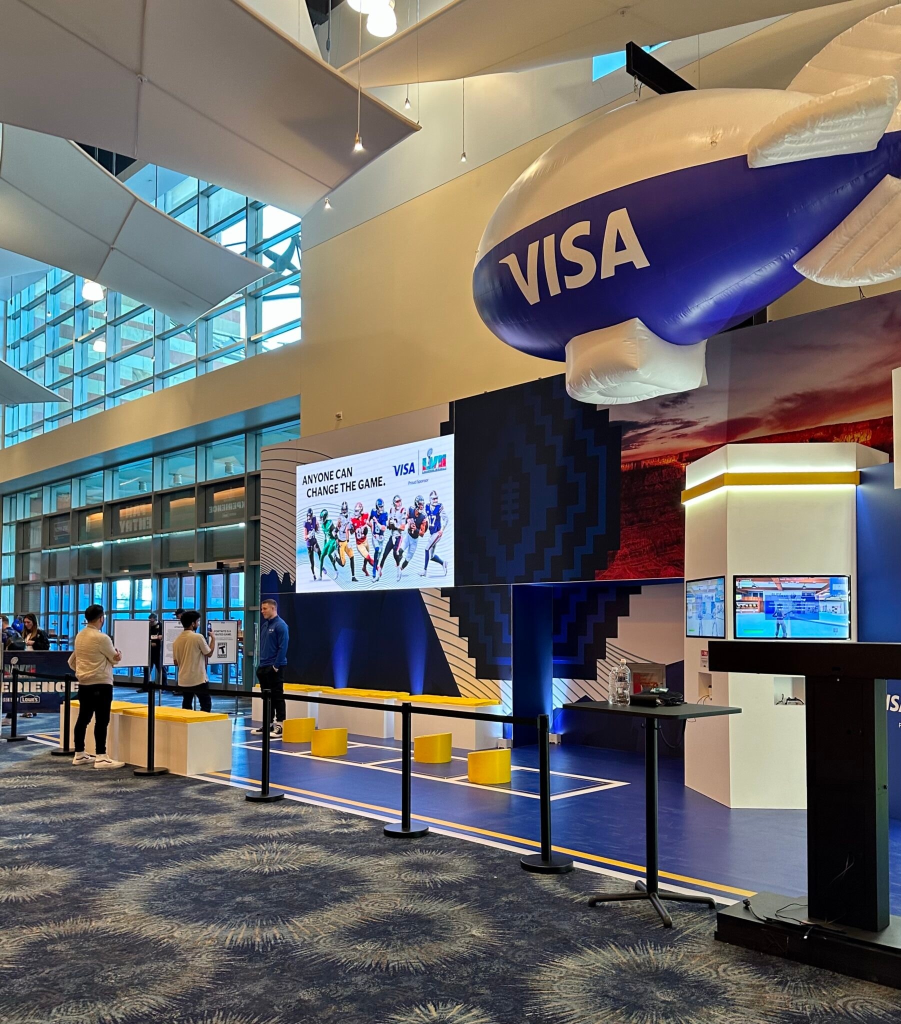 Modular trade show display on the show floor